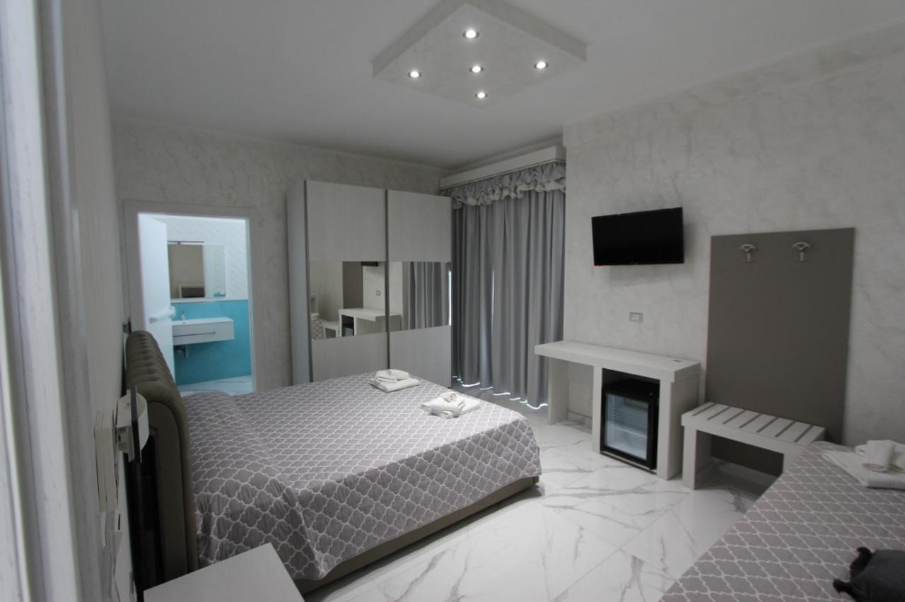 Hotel Presidente Porto Cesareo Ngoại thất bức ảnh