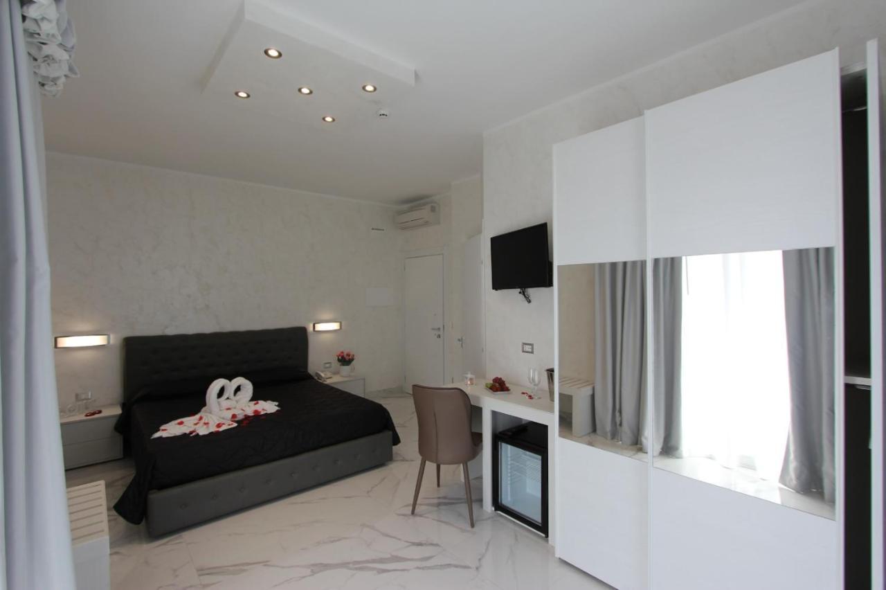 Hotel Presidente Porto Cesareo Ngoại thất bức ảnh