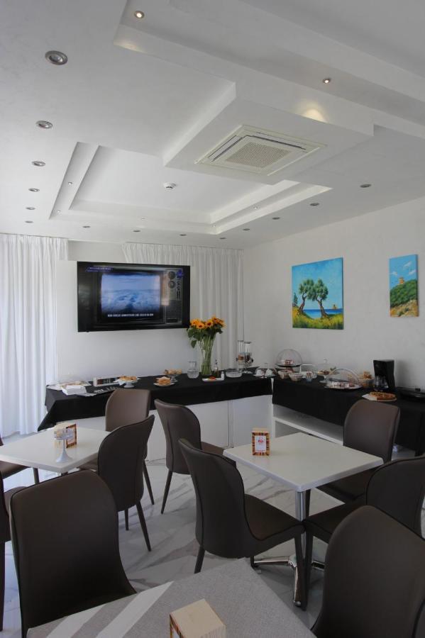 Hotel Presidente Porto Cesareo Ngoại thất bức ảnh