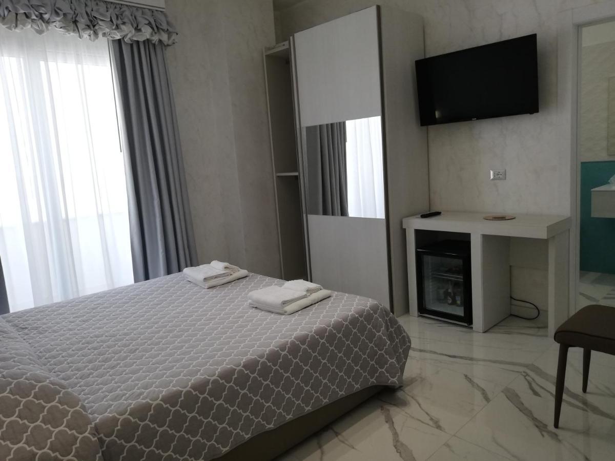 Hotel Presidente Porto Cesareo Ngoại thất bức ảnh