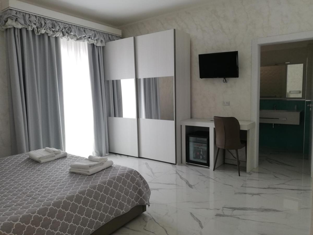 Hotel Presidente Porto Cesareo Ngoại thất bức ảnh
