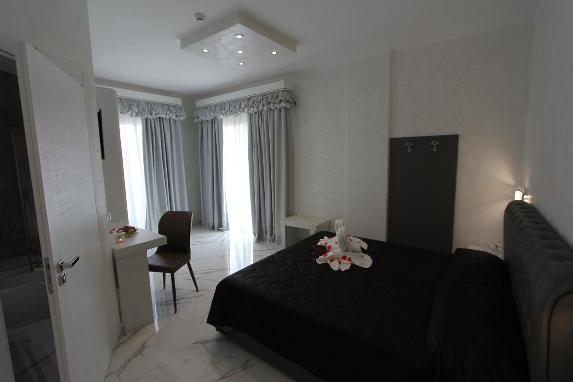 Hotel Presidente Porto Cesareo Ngoại thất bức ảnh